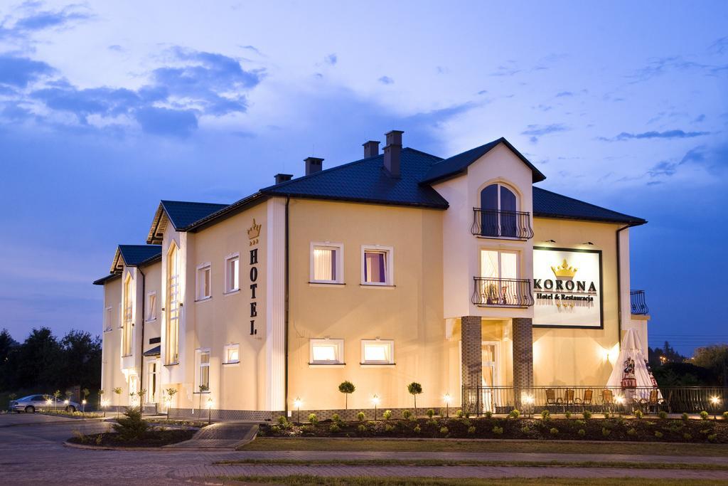 Hotel Korona Жешов Екстериор снимка