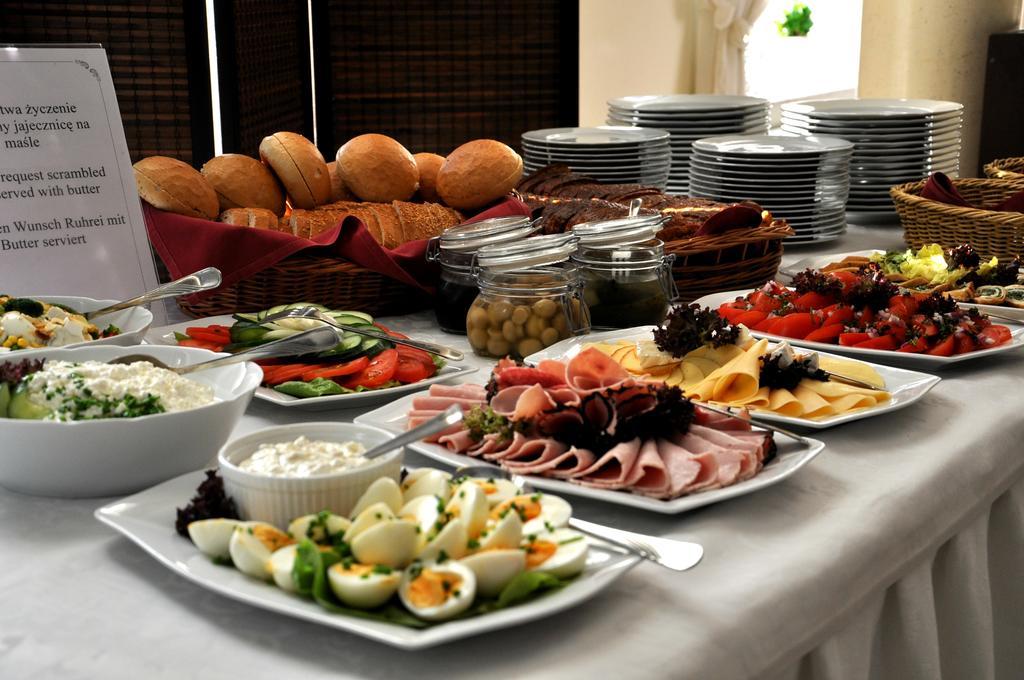 Hotel Korona Жешов Екстериор снимка